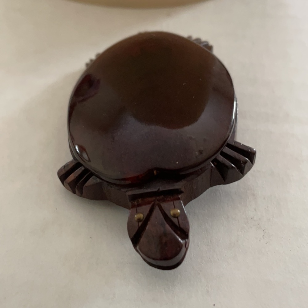 Turtle Brooch - image 2